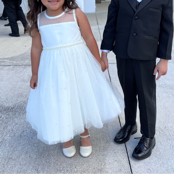 American Princess Tulle Flower Girl Dress in Ivory Size 4T - Picture 8 of 8